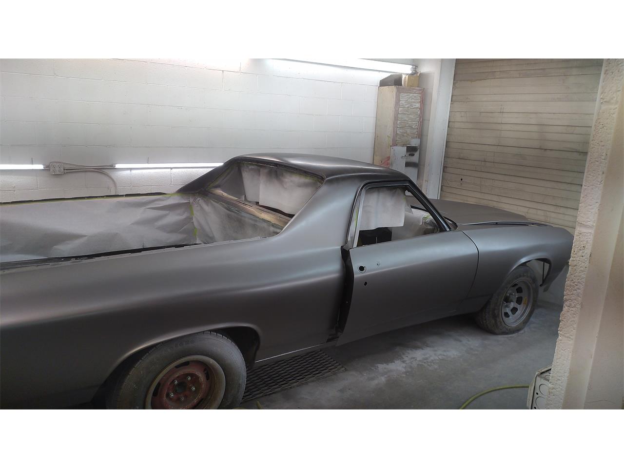 Chevrolet-El-camino-1972-SilverBlack-Black-12