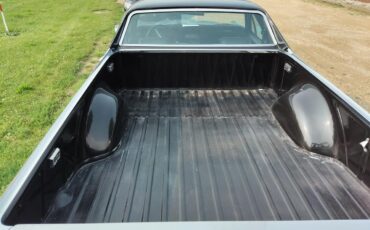 Chevrolet-El-camino-1972-SilverBlack-Black-14