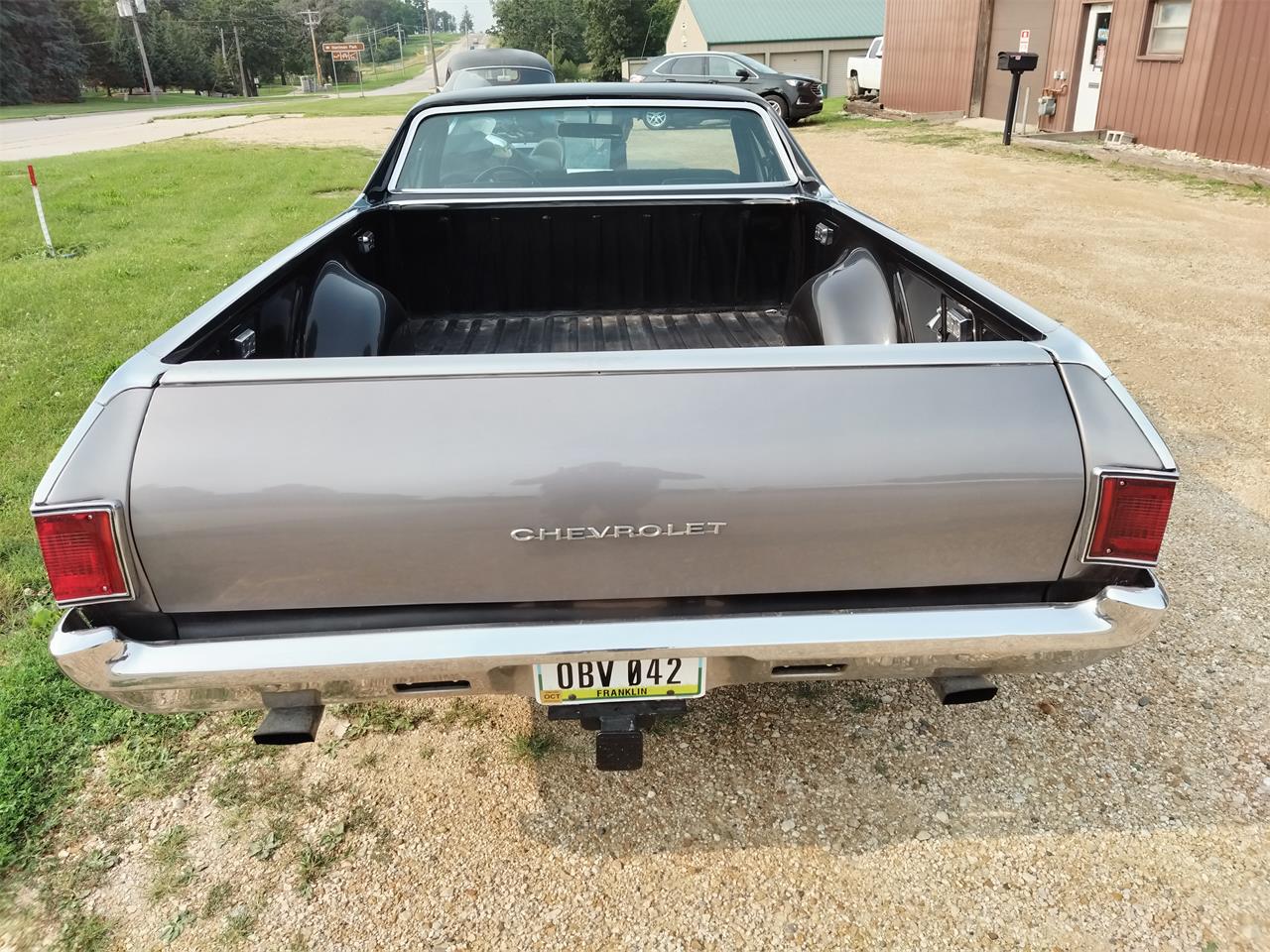 Chevrolet-El-camino-1972-SilverBlack-Black-15
