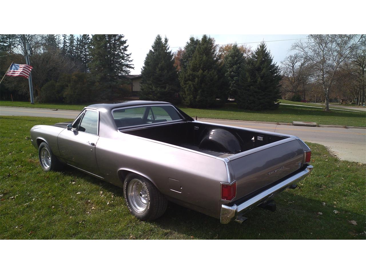 Chevrolet-El-camino-1972-SilverBlack-Black-2