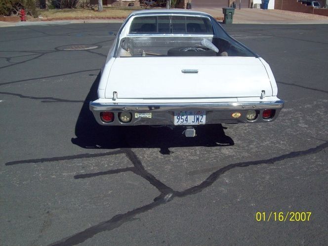 Chevrolet-El-camino-1975-2