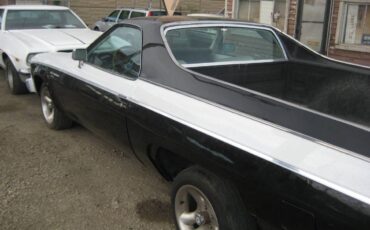 Chevrolet-El-camino-1976-black-3