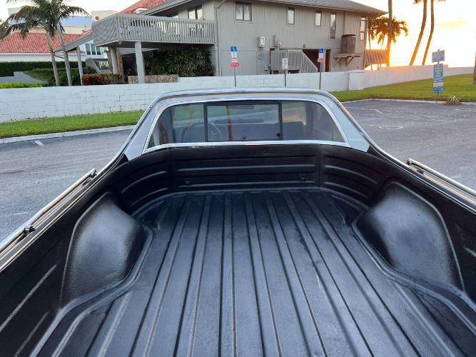 Chevrolet-El-camino-1978-White-1