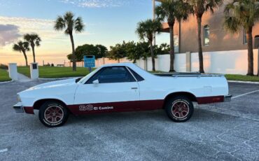 Chevrolet-El-camino-1978-White-8