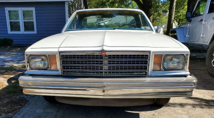 Chevrolet-El-camino-1979-White-2
