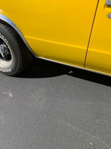Chevrolet-El-camino-1979-Yellow-12