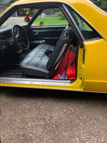 Chevrolet-El-camino-1979-Yellow-5