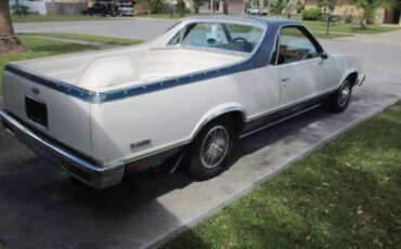 Chevrolet-El-camino-1981-White