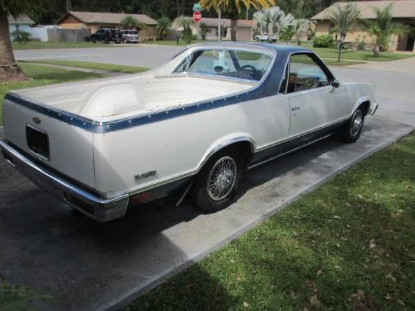 Chevrolet-El-camino-1981-White