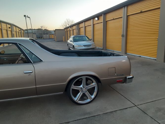 Chevrolet-El-camino-1982-11
