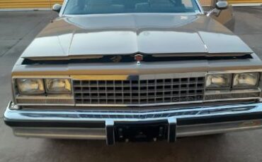 Chevrolet-El-camino-1982