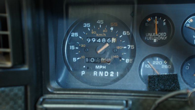 Chevrolet-El-camino-1982-Black-Black-10