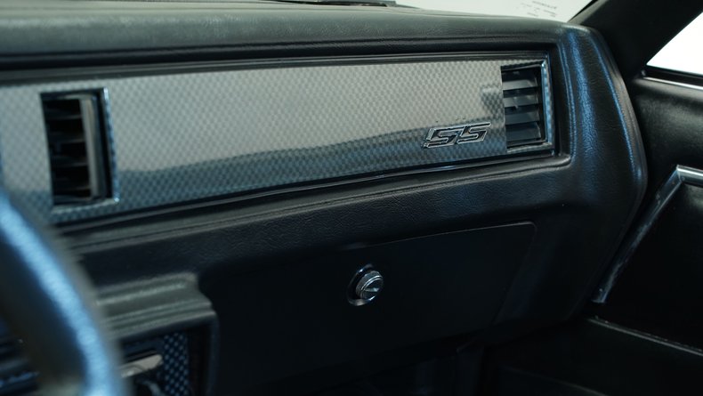Chevrolet-El-camino-1982-Black-Black-11