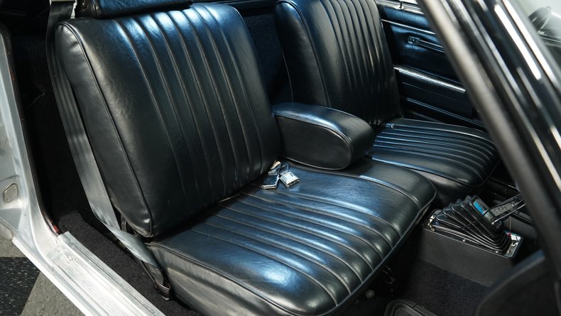 Chevrolet-El-camino-1982-Black-Black-16