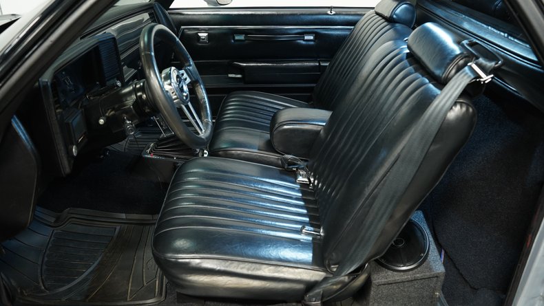 Chevrolet-El-camino-1982-Black-Black-2