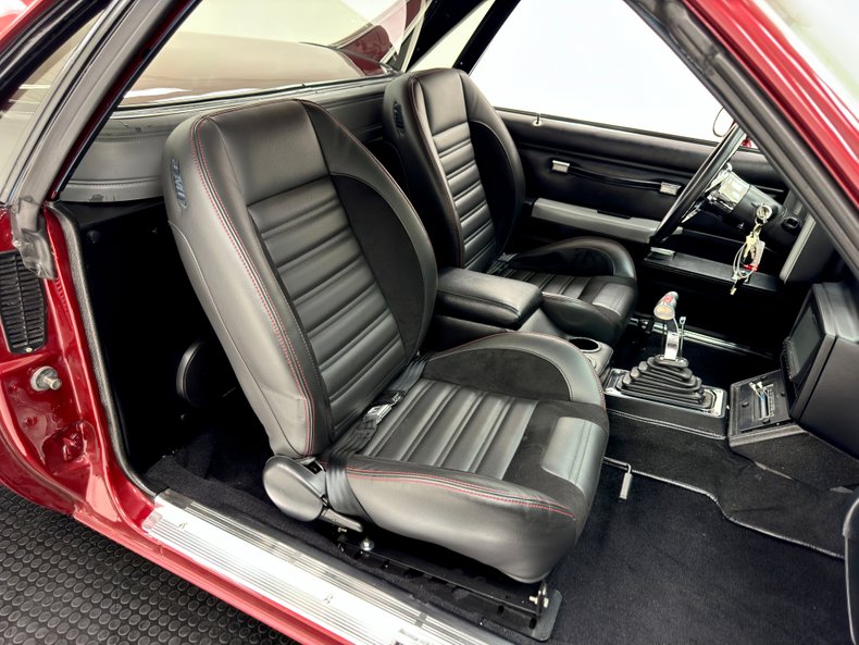 Chevrolet-El-camino-1982-Dark-Red-Metallic-Black-35