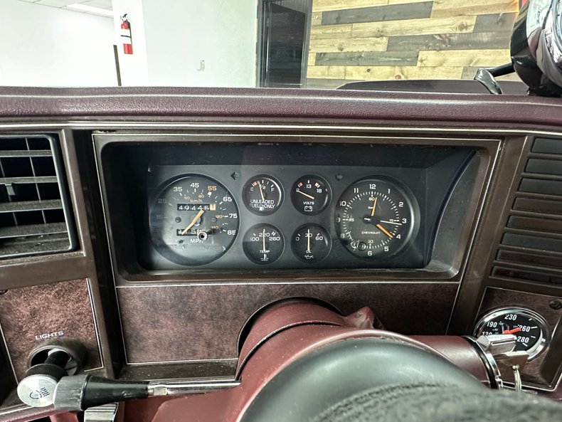 Chevrolet-El-camino-1983-Burgundy-Metallic-Carmine-Red-22