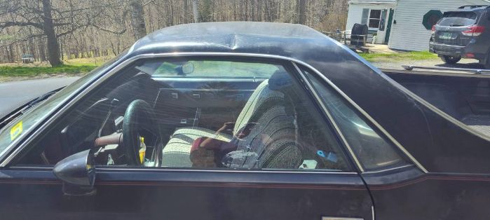 Chevrolet-El-camino-1984-Black-5