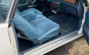 Chevrolet-El-camino-1984-White-Blue-3