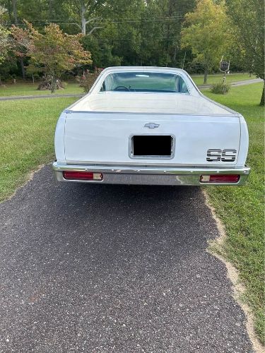 Chevrolet-El-camino-1984-White-Blue-6