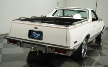 Chevrolet-El-camino-1984-White-Brown-15