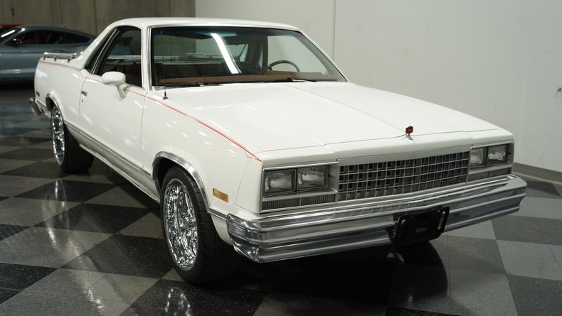 Chevrolet-El-camino-1984-White-Brown-19