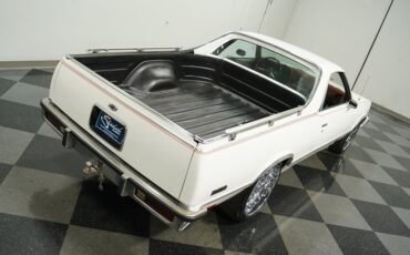 Chevrolet-El-camino-1984-White-Brown-29