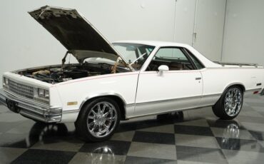 Chevrolet-El-camino-1984-White-Brown-35
