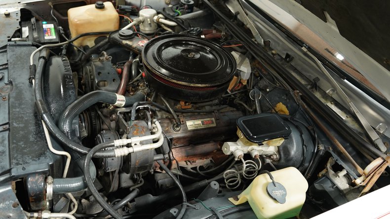 Chevrolet-El-camino-1984-White-Brown-36