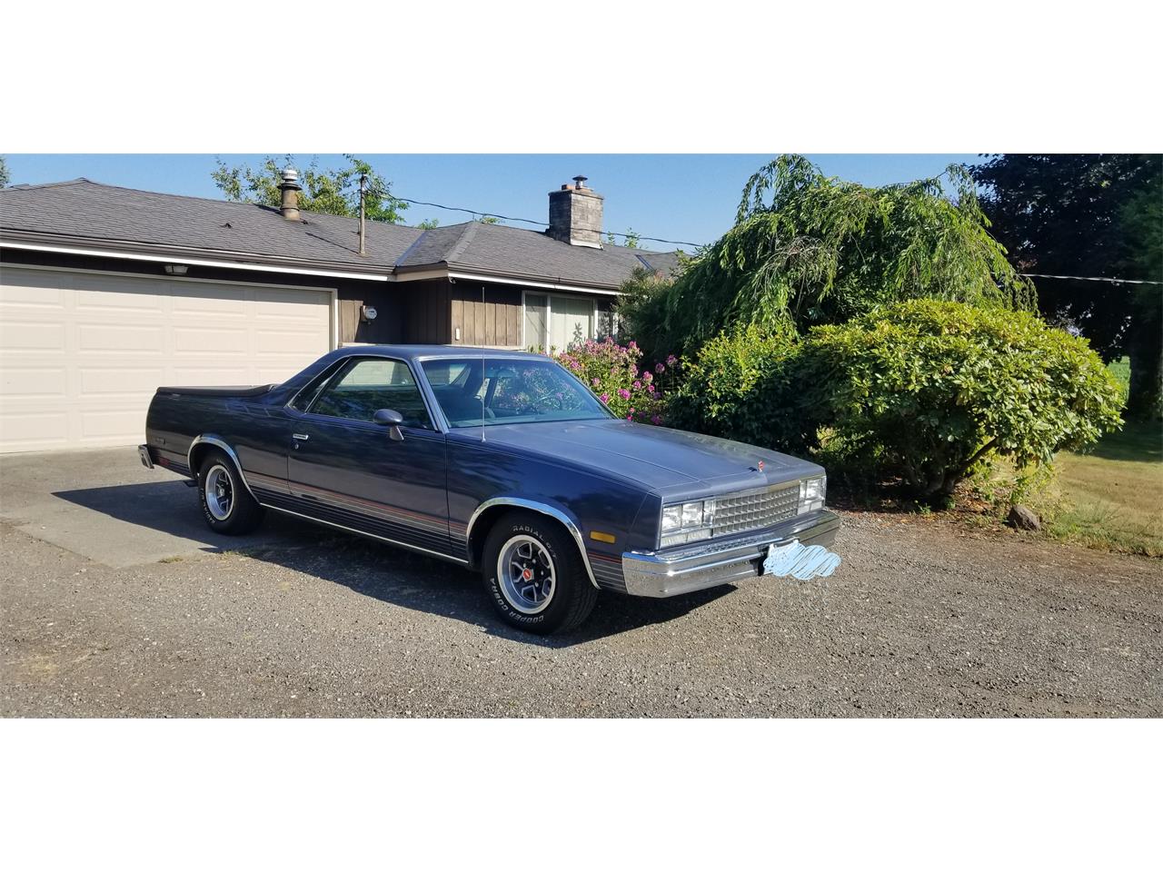 Chevrolet-El-camino-1984-light-royal-blue-met-light-royal-blue-1