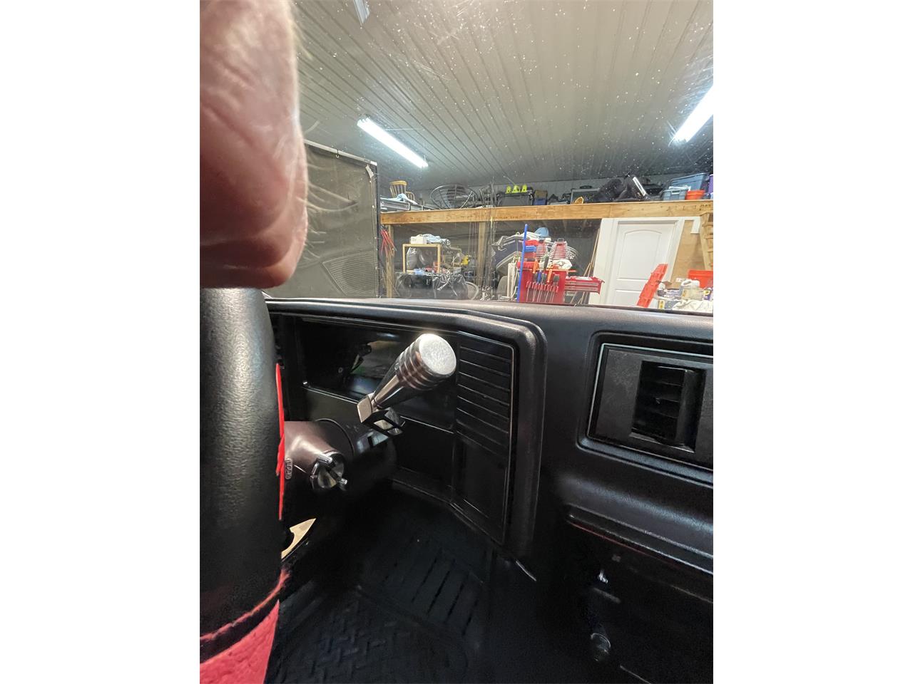 Chevrolet-El-camino-1985-Black-amp-Red-Red-19