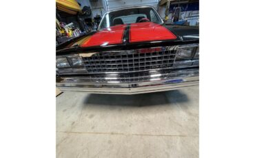 Chevrolet-El-camino-1985-Black-amp-Red-Red-2