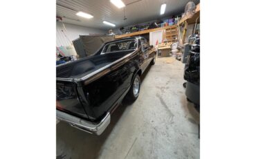 Chevrolet-El-camino-1985-Black-amp-Red-Red-5
