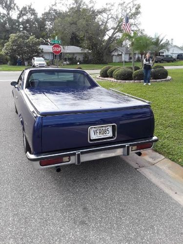 Chevrolet-El-camino-1985-Blue-5