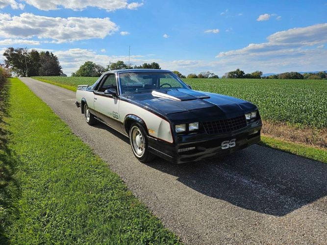 Chevrolet-El-camino-1986-Black-Gray-10