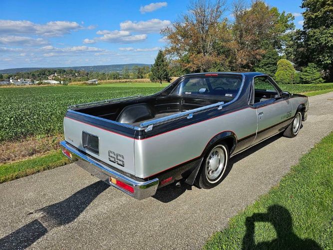 Chevrolet-El-camino-1986-Black-Gray-12