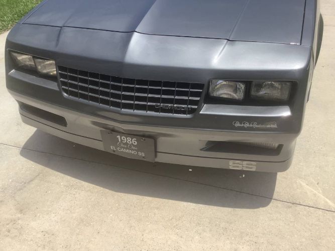 Chevrolet-El-camino-1986-Gray-1
