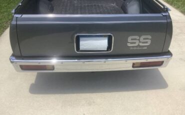 Chevrolet-El-camino-1986-Gray-4