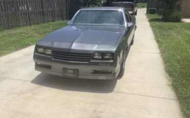 Chevrolet-El-camino-1986-Gray-7