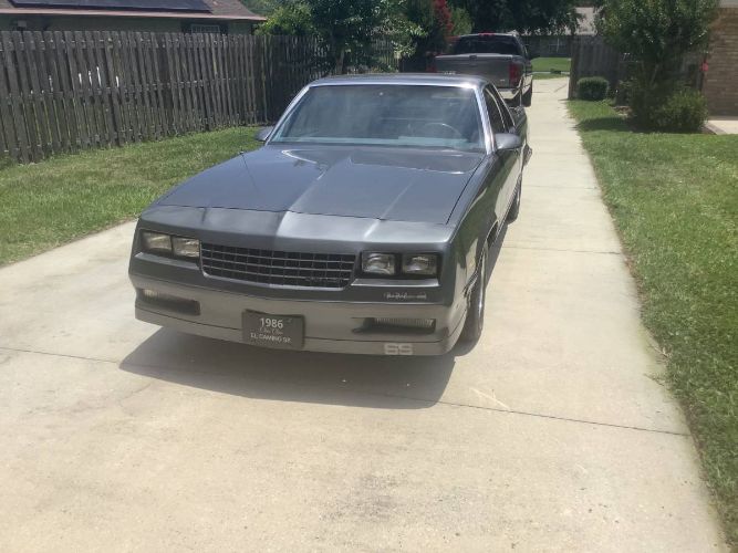 Chevrolet-El-camino-1986-Gray-7