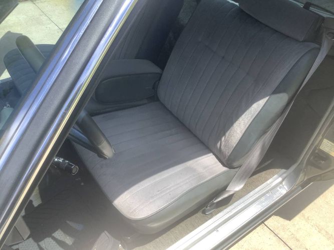 Chevrolet-El-camino-1986-Gray-9