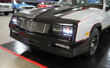 Chevrolet-El-camino-1986-Silver-Black-30