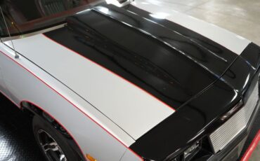 Chevrolet-El-camino-1986-Silver-Black-32