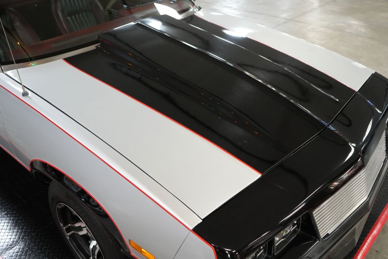 Chevrolet-El-camino-1986-Silver-Black-32