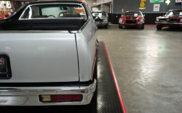 Chevrolet-El-camino-1986-Silver-Black-42