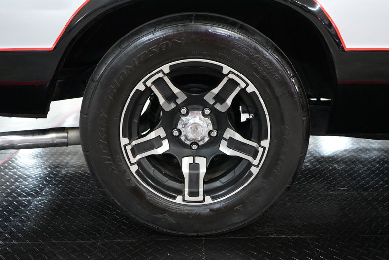 Chevrolet-El-camino-1986-Silver-Black-47