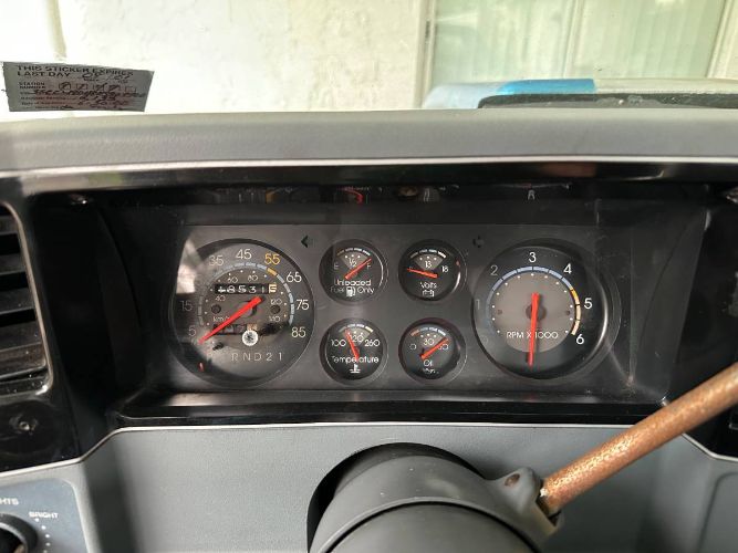 Chevrolet-El-camino-1987-Gray-1