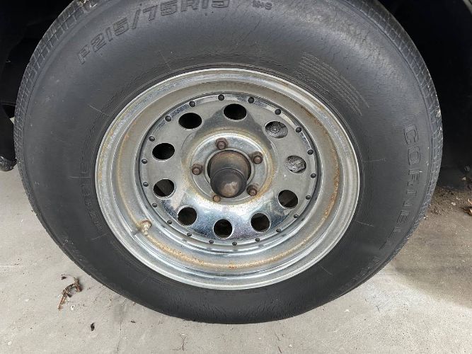 Chevrolet-El-camino-1987-Gray-2