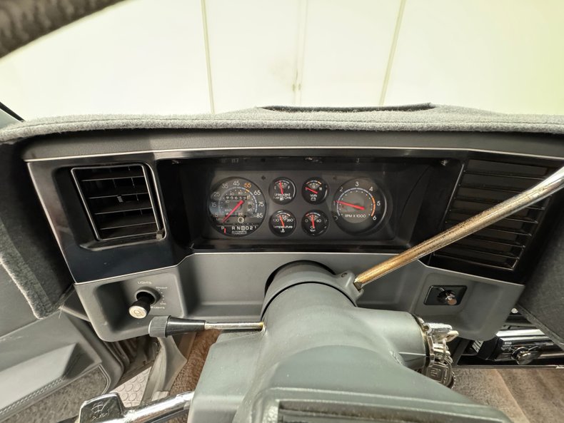 Chevrolet-El-camino-1987-Silver-Gray-15