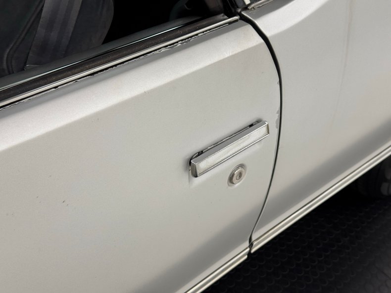 Chevrolet-El-camino-1987-Silver-Gray-24